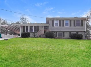 2707 Monarch Dr, Ellenwood, GA 30294