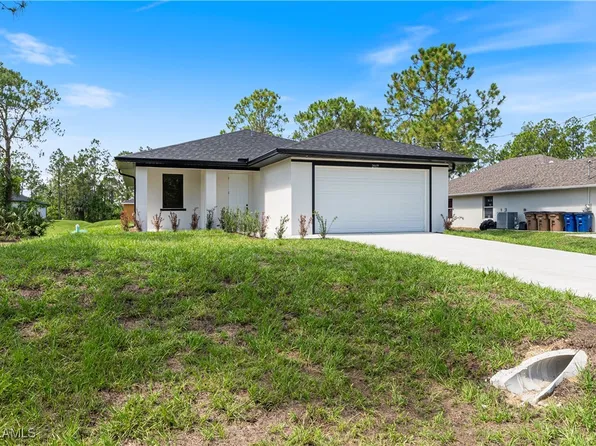 3411 74th St W, Lehigh Acres, FL 33971