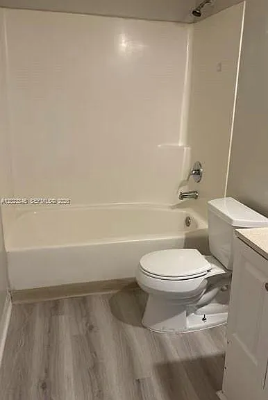 2240 NW 59th Way #1-3 — Photo 4
