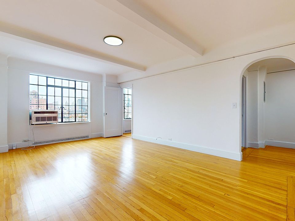 1st image of 1 Christopher St APT 10E