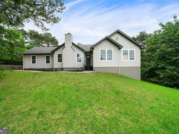 61 Brenda Ct, Newnan, GA 30265