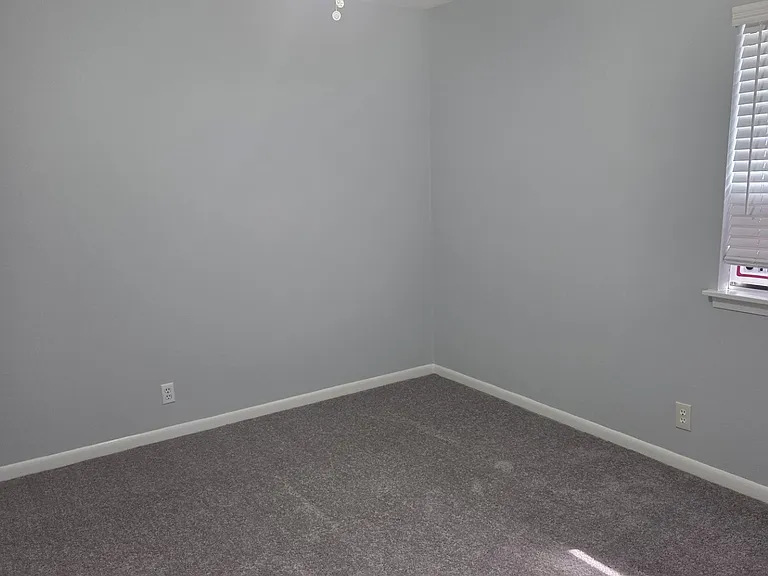 100 Blair Rd — Photo 6