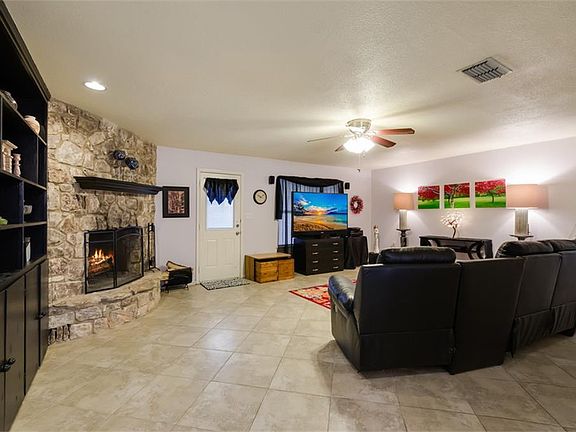 5th image of 2867 Goodwin Ln
