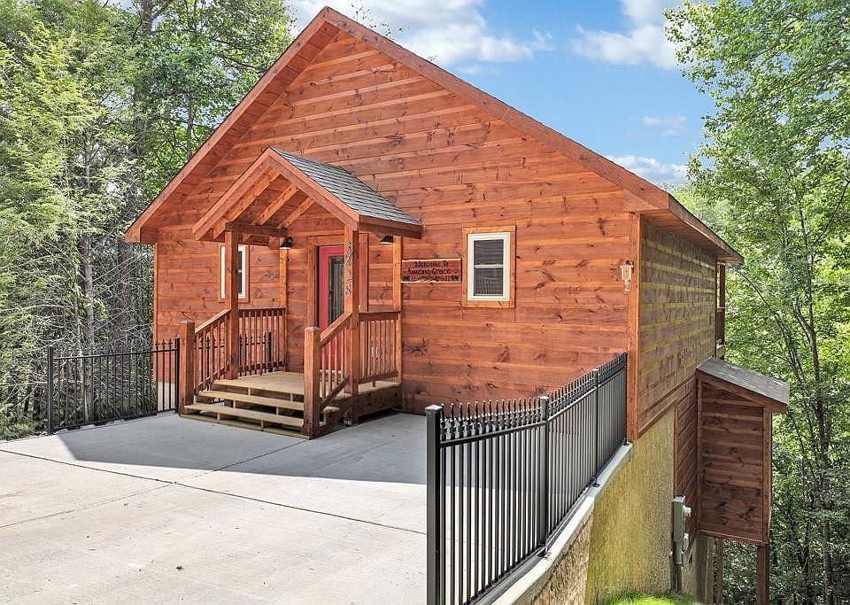 1st image of 3428 Pebble Stone Way