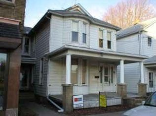 47 7th Ave, Carbondale, PA 18407