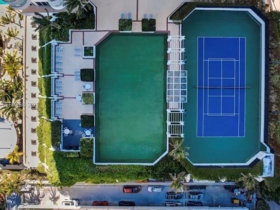5th image of 6365 Collins Ave APT 2702
