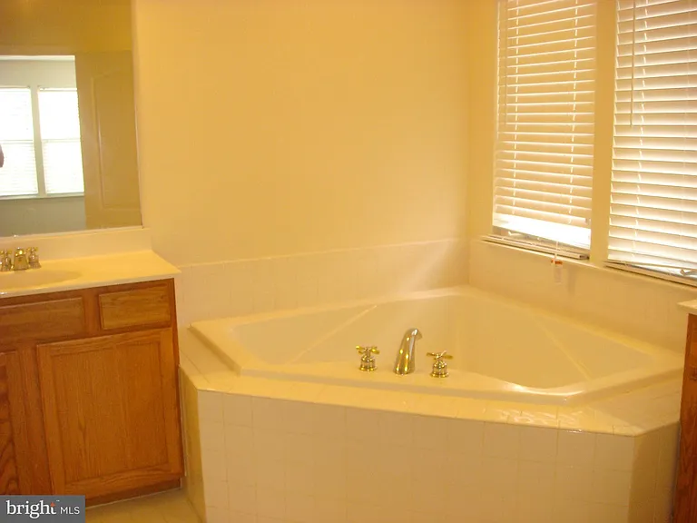 3858 Braveheart Dr — Photo 13