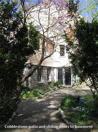 79 Hill St, Topsfield, MA 01983 | Zillow
