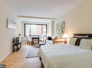 1021 Arlington Blvd APT 335, Arlington, VA 22209