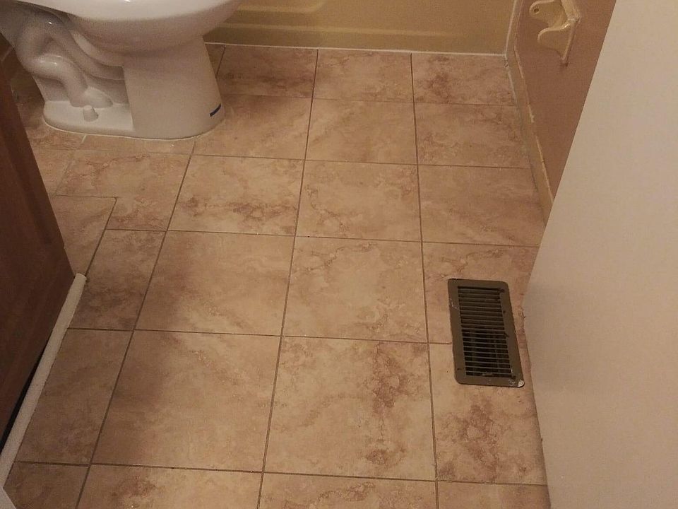 2nd image of 2408 Bayberry Ct Unit 2408