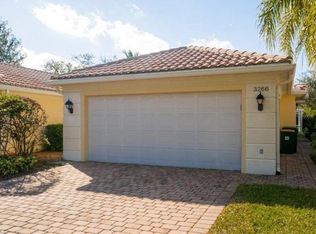3266 Barbados Ln, Naples, FL 34119