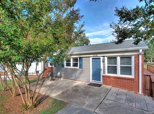 108 Kenmore Dr, Pineville, NC 28134