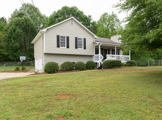 73 Fawn Trl, Hiram, GA