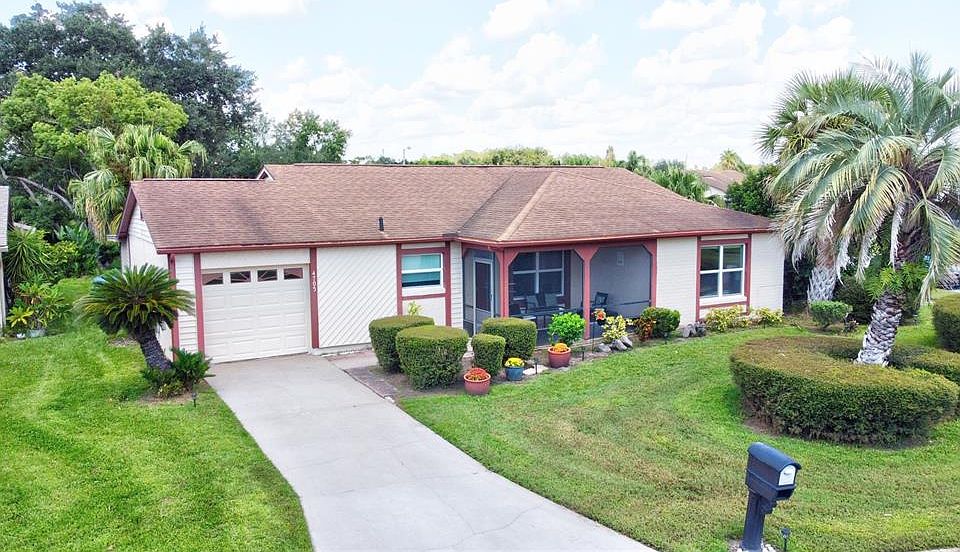 1st image of 4705 Gorden Ln