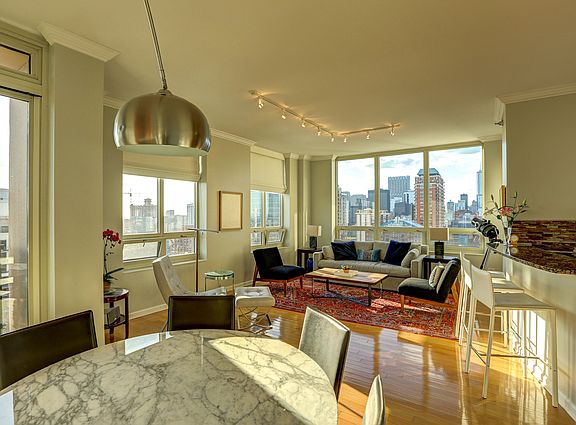 5th image of 1111 S Wabash Ave APT 2603