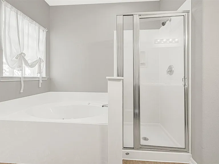 17255 Lafayette Hollow Ln — Photo 19