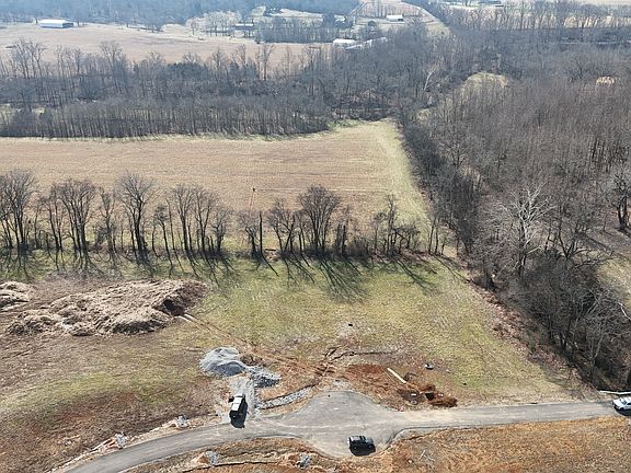 4th image of 3011 Blythe Meadow Ln