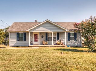 1127 Gardendale Dr, Murfreesboro, TN 37130