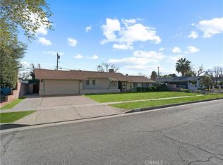 1112 E Avenue J4, Lancaster, CA 93535