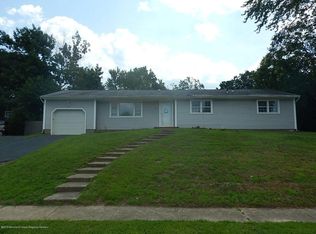 416 Sloping Hill Ter, Brick, NJ 08723