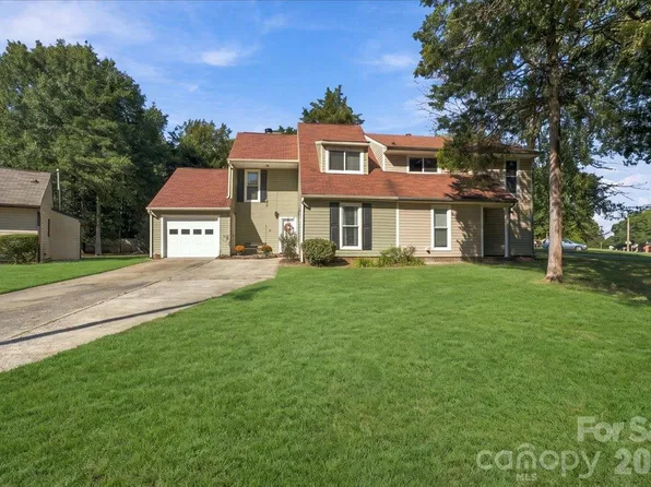 10905 Rail Tye Pl, Pineville, NC 28134