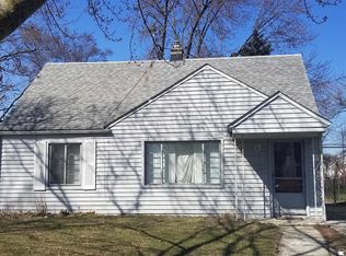 17113 Lincoln Ave, Eastpointe, MI 48021