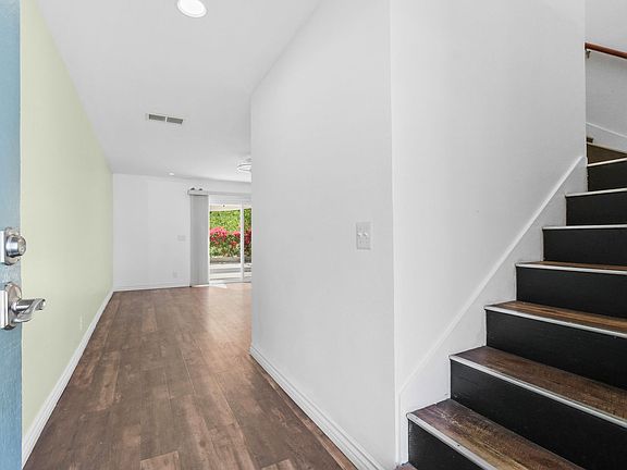 4th image of 8731 Ildica St