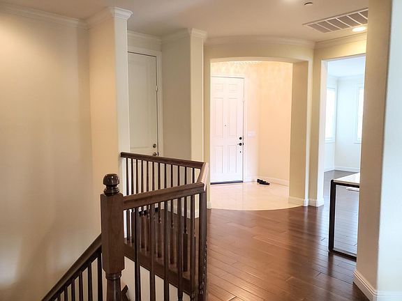 3rd image of 151 Elderberry Ln