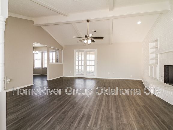 4th image of 3813 Teresa Dr