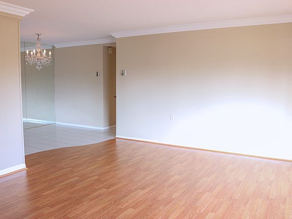 3rd image of 2182 Via Puerta Unit N