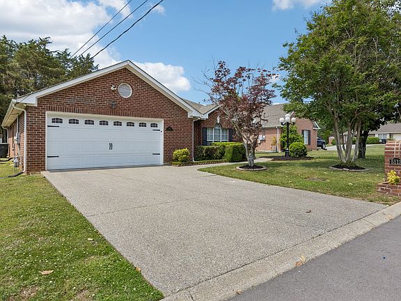 3rd image of 5113 Hickory Grove Dr