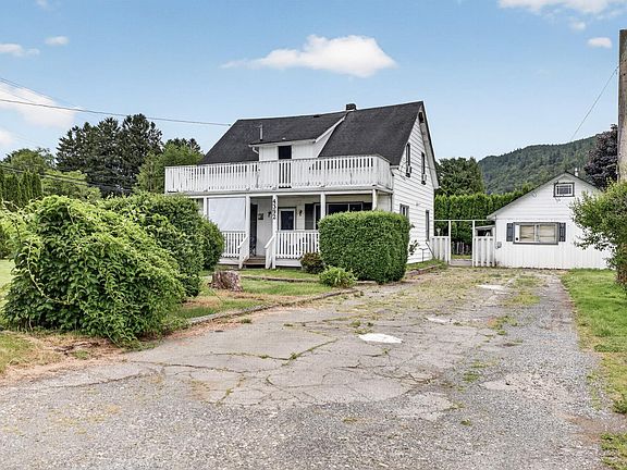 3rd image of 4392 Wilson Rd