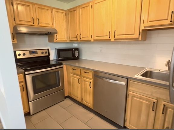 2nd image of 125 Trapelo Rd APT 11