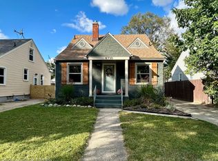 8730 Saratoga St, Oak Park, MI