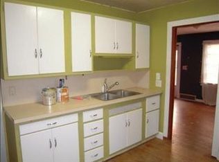 151 S Williams St, Nappanee, IN 46550