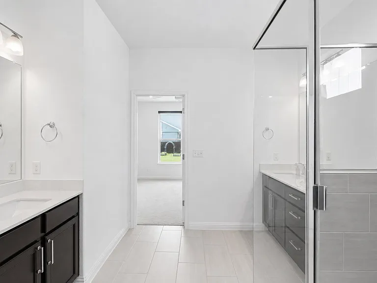 7220 Poulain Dr — Photo 24