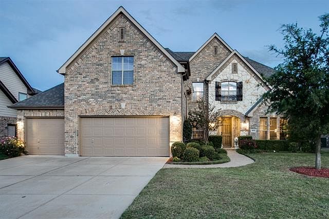 1st image of 2651 Waterfront Dr