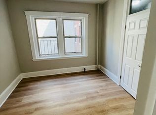 175 Hemenway St APT 4, Boston, MA 02115