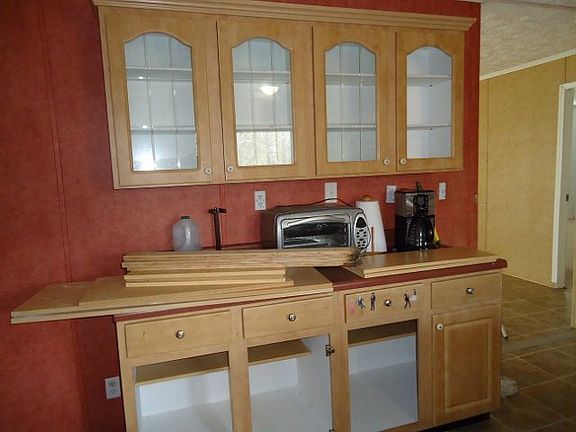 4th image of 25630 Pinecrest Dr