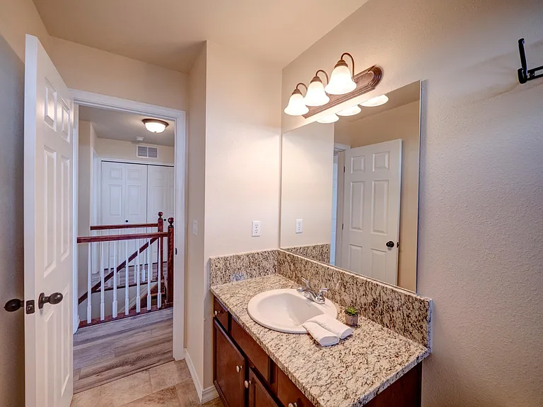2641 Lynbarton Point — Photo 22