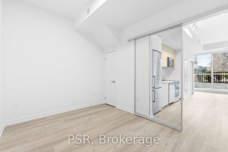 Toronto Townhouse for rent - 1 Bedroom — photo 11