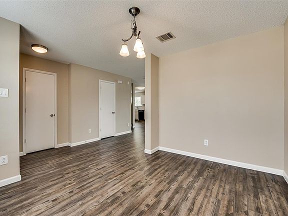 5th image of 9941 Blue Bell Dr