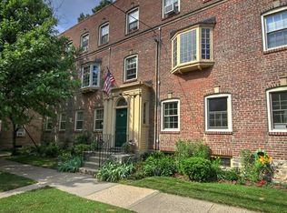 60 Haddon St APT 3, Bridgeport, CT 06605