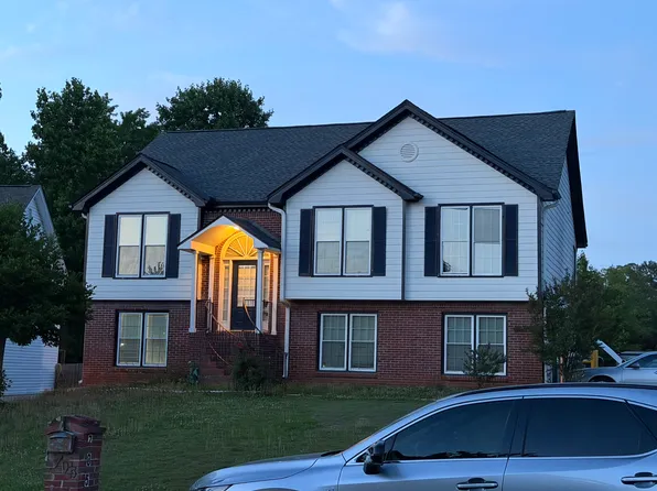 705 Paces Landing Ct, Lawrenceville, GA 30044
