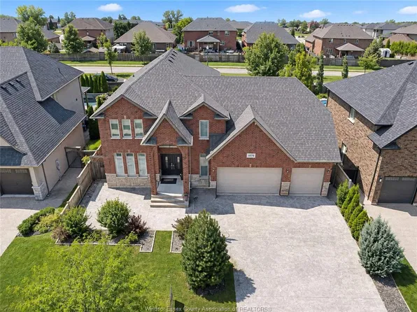 1078 Charlotte Cres, Lakeshore, ON N8L 0X8