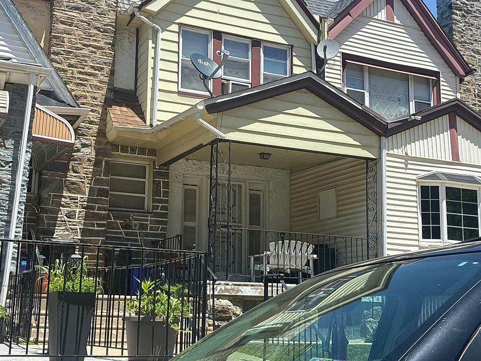 2nd image of 1725 W Colonial St