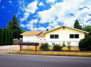 476 S 39th Pl, Springfield, OR 97478