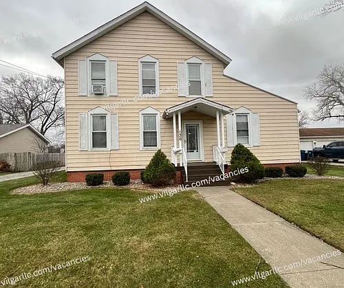 136 Matteson St Photo 1