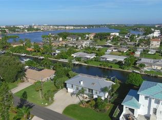 1601 Ridgewood Ln, Sarasota, FL 34231