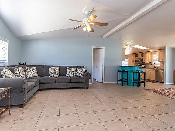 5th image of 36019 S Marylynne Ln
